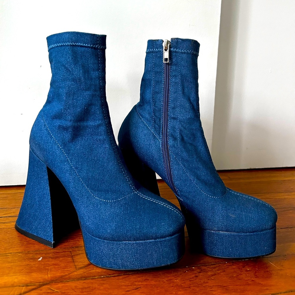 Lamoda Platform Ankle Boots